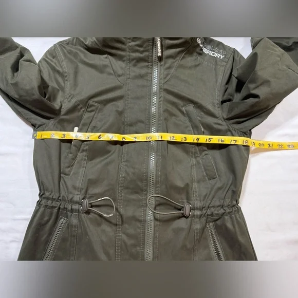 SUPERDRY Olive green hooded sherpa lined parka Jacket size M - Picture 12 of 13